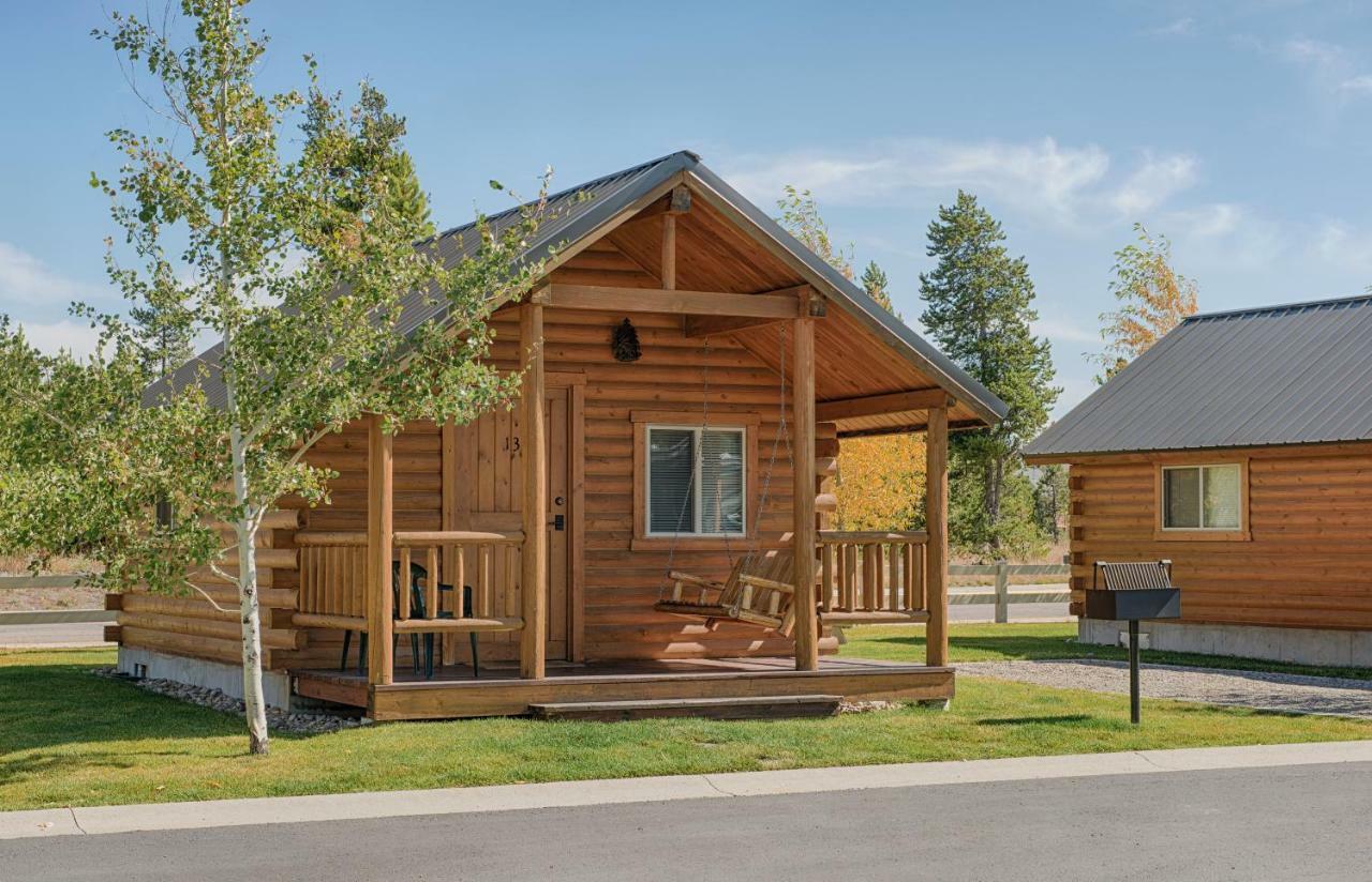 Yellowstone Grizzly Rv Park And Cabins Villa West Yellowstone Kültér fotó